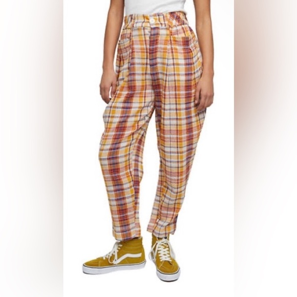 Free People Plaid Pleated Pants Size Medium - Picture 1 of 7